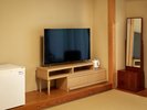 和洋室10畳 1〜3名様. (トイレ・洗面台付き,お風呂は大浴場をご利用下さい)