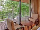 和洋室10畳 1〜3名様. (トイレ・洗面台付き,お風呂は大浴場をご利用下さい)
