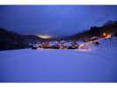 冬景色一面銀色の世界に包まれます。雪を見ながらの温泉はまた格別。
