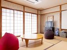 【スタンダード】おまかせ和室|客室一例|テレビやセーフティボックスなど基本設備も充実
