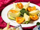 【卓袱料理】季節のフルーツ盛り合わせで爽やかな締めくくりを。内容は日によって異なります。