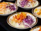【朝食バイキング】 色とりどりの野菜を盛りつけて、旅先でもヘルシーな朝食を。