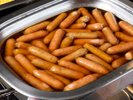 【朝食バイキング】つい手が伸びる定番メニューも充実。