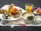 【お子様ランチ】未就学児〜小学校低学年向け夕食です。