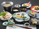熊本の名物を揃えた【肥後会席】メインは馬肉のすき焼き風もしくはしゃぶしゃぶにて。