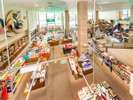 ◆アイテム総数約5000点の店内は、見ているだけでも楽しいと評判です★
