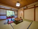 【山の景色を愉しむ ひろびろ和室 10畳】
