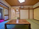 【山の景色を愉しむ ひろびろ和室 10畳】