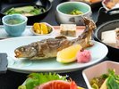 【ご夕食一例】旬の川魚をご用意しております