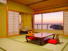 窓を大きく取った角部屋。紀伊水道の海景色と雑賀崎灯台の景色をお楽しみ頂けます。