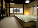 ファミリーデラックスルーム:足を延ばしてゆっくりとおくつろぎください
