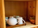 ファミリースイートルーム:素敵な茶器をご用意しております