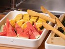 朝食イメージ■サラダ・フルーツ・ドリンクはビュッフェスタイル