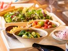 朝食イメージ■サラダ・フルーツ・ドリンクはビュッフェスタイル