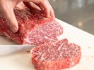 上質なお肉を経験豊富なシェフが絶品フレンチへと仕上げます。