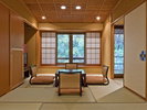 <本館>温泉半露天付 和室 【布団】(川沿い)