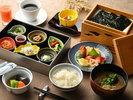 ご朝食 和定食(ー例) レストラン「懐石茶や 水音」 または 中広間「水心」