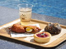 「Bakery & Table 東府や 足湯カフェ」 足湯とともにカフェを楽しめる温泉ならではのベーカリーカフェ