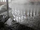 【貸切露天風呂】蔵王岩をくり抜いた大きな作り。 蔵王連峰を一望できます。
