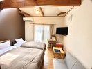 【露天無禁煙】別館 W+シングルベッドのマルチツイン2〜4人