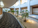 【屋内庭園】館内廊下