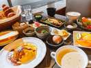 エッグステーションでシェフがお作りする「オムライス」