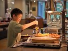■好きなものを好きなだけ!夕食ビュッフェの様子