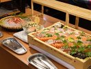 ■季節ごと替わる夕食ビュッフェ ある日のお食事