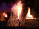 【伊東温泉箸祭り花火大会】手筒花火は再迫力です!※写真提供:伊東市観光課