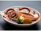 【金目鯛姿煮】頭尾約20cm以上!「玉手箱御膳」と「龍宮御膳」にお一人1尾付いています♪※写真は一例