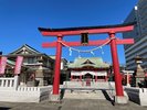 【穴守稲荷神社】京急蒲田駅より電車で5分。