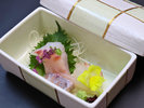 お食事一例(御造「提携網元直送恵鮮魚」)