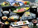 長萩名物「瓦そば」、「黒毛和牛しゃぶしゃぶ」、「ふく刺し」を中心とした七品のお品書き。