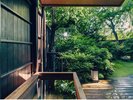 【ガーデンスイート/一例】萩温泉を客室で。専用庭園を眺めながら入る自分達だけの温泉は格別です。