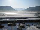 客室より庭園と円山川を望む