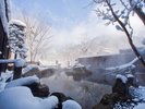 隣接する『匠の宿 深山桜庵』の大浴場もご利用いただけます