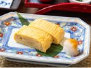 温かい出汁巻き卵