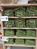 【館内着】お部屋にご用意しておりません。フロント横の棚からお持ちください。