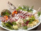 関あじ