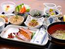 品数豊富!栄養満点の朝食は和定食