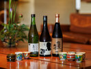 【瑠璃光クラブラウンジ】地酒を常時2-3種類ご用意。季節のおすすめをお楽しみいただけます。