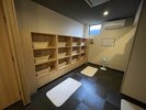 男性脱衣場