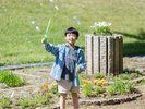 貸出遊具(バドミントンやフリスビー等)でアクティブにお楽しみください。