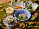 今が美味しい、旬を盛り込んだ先付です。