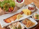 お宿行灯鳥羽謹製、朝食御膳は朝の身体を目覚めさせます。