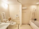 ハンディキャップをお持ちのお客様にも安心してご利用いただけます。