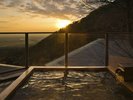 朝昼夕それぞれの顔を覗かせる【信濃の絶景】を湯贅と共にお愉しみください