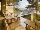 ■展望ラウンジ-満天星-■ あたたかな陽の光差し込むラウンジにて、大人の自由をお楽しみください