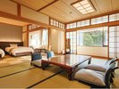 檜風呂付特別室ベッド・檜風呂の内風呂がついた和洋室です