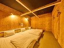������pGroup Room